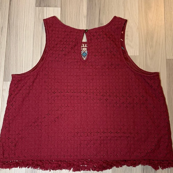 Xhilaration Red Eyelet Embroidered Tank Blouse - Picture 3 of 4